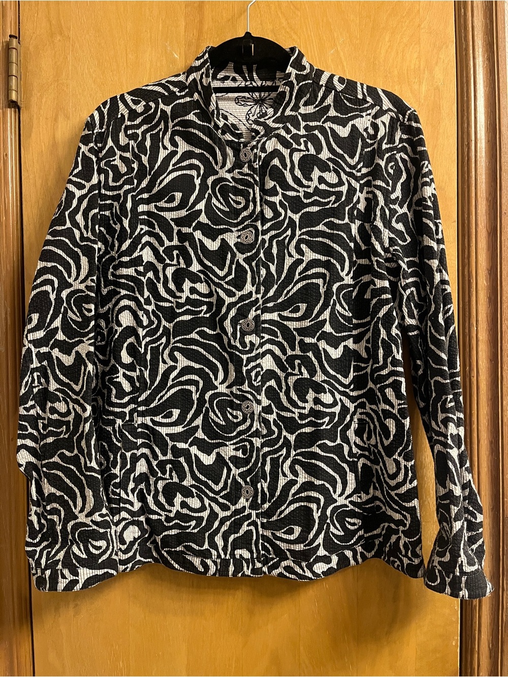 Chicos Black & Gray Patterned Reversible Jacket - Size 3 or Women’s 16 or XL